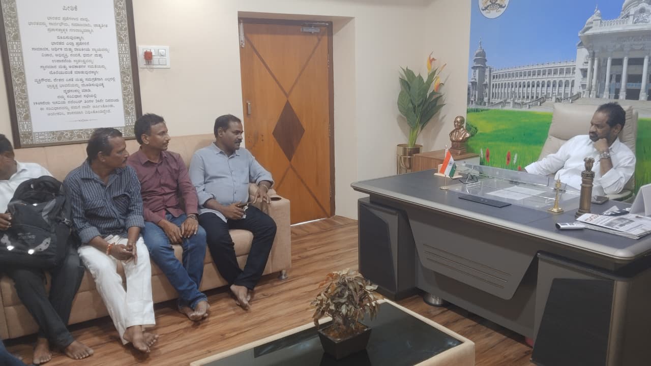 41ನೇ ರಾಜ್ಯಮಟ್ಟದ ಪತ್ರಕರ್ತರ ಸಮ್ಮೇಳನ ಸಿದ್ಧತೆ ಕುರಿತು ಎಂಎಲ್‌ಸಿ ವಸಂತಕುಮಾರ್ ಜೊತೆ ಚರ್ಚೆ