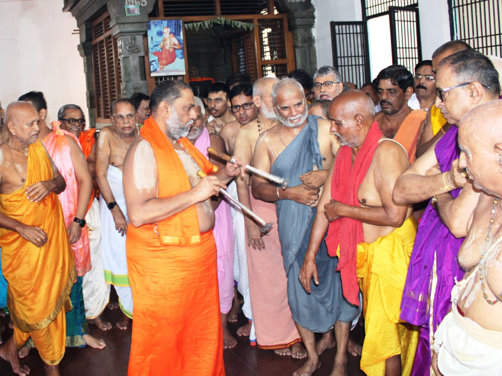 ಮಂತ್ರಾಲಯ ಶ್ರೀಮಠದಲ್ಲಿ ಸುದರ್ಶನ ಹೋಮ, ತಪ್ತ ಮುದ್ರಾಧಾರಣೆ