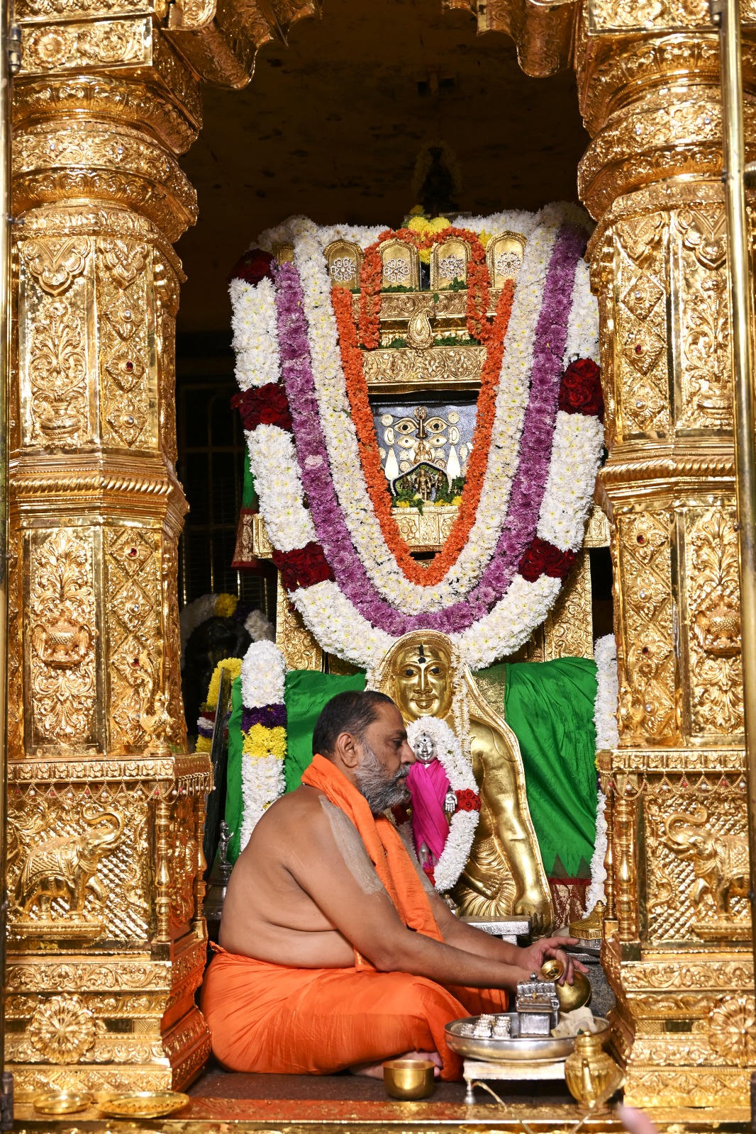 ಮಂತ್ರಾಲಯದಲ್ಲಿ ಶ್ರೀ ಸುಬುಧೇಂದ್ರ ತೀರ್ಥರ 14ನೇ ಚಾತುರ್ಮಾಸ್ಯ ಸಮಾರೋಪ ಸಂಭ್ರಮ