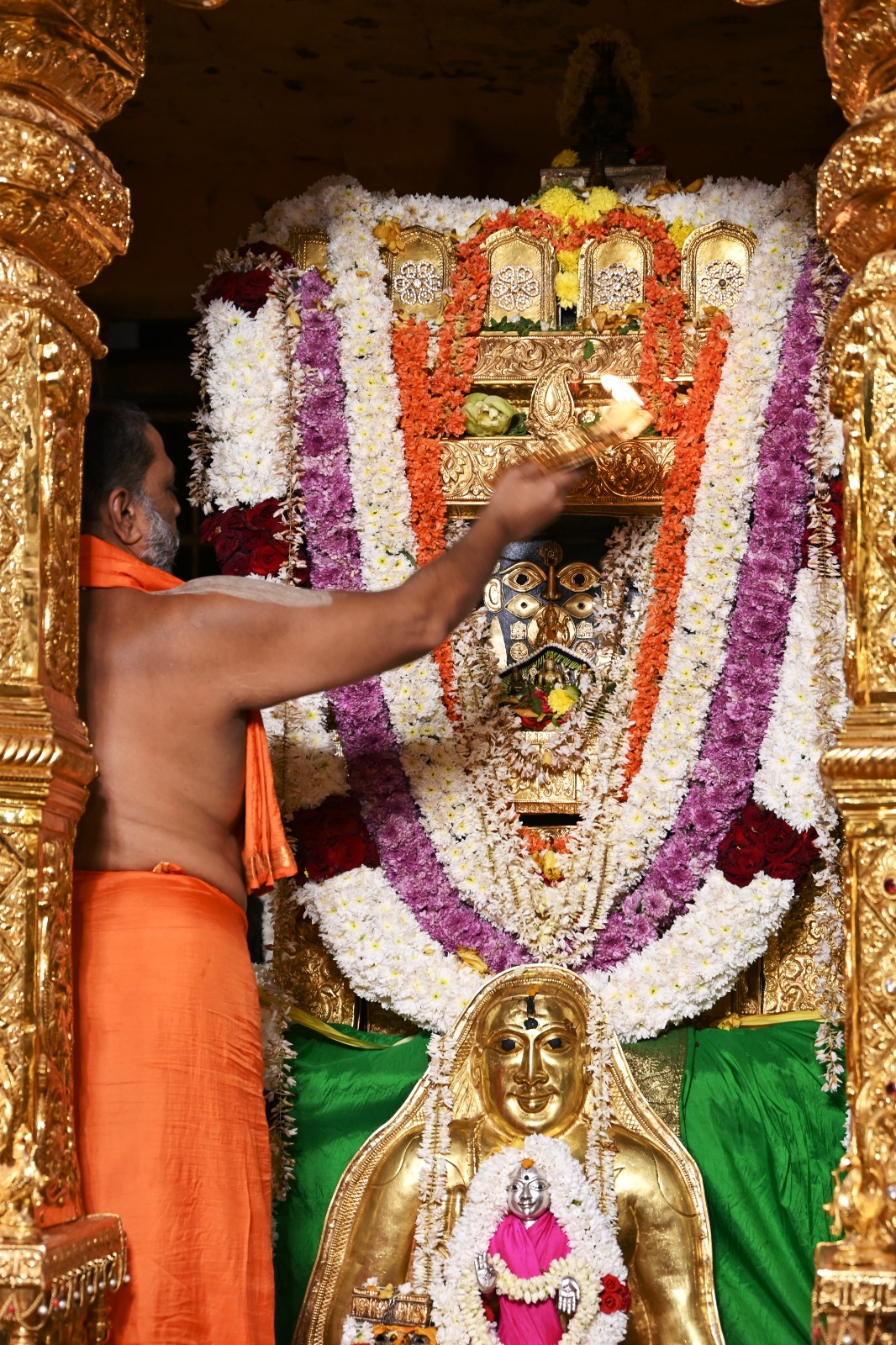 ಮಂತ್ರಾಲಯದಲ್ಲಿ ಶ್ರೀ ಸುಬುಧೇಂದ್ರ ತೀರ್ಥರ 14ನೇ ಚಾತುರ್ಮಾಸ್ಯ ಸಮಾರೋಪ ಸಂಭ್ರಮ