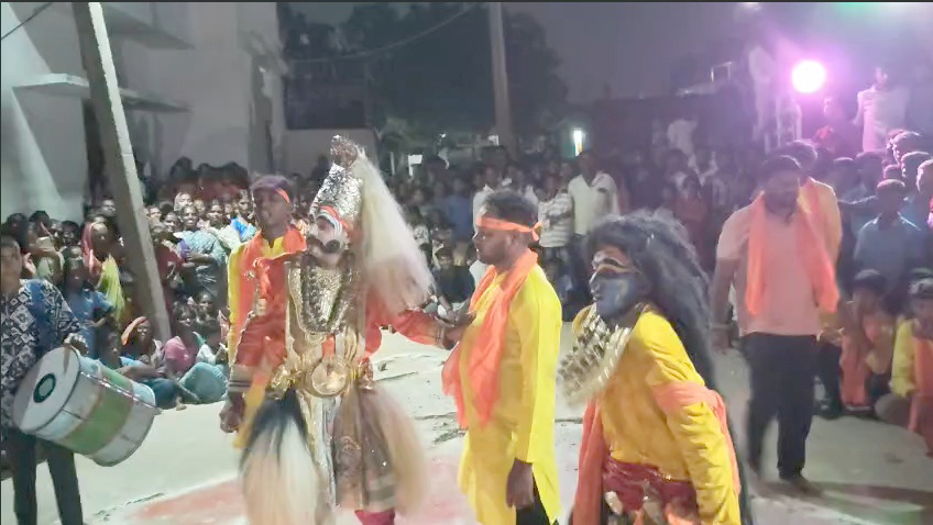 ಡಿಜೆ ಅಬ್ಬರವಿಲ್ಲದೆ ಕಲಾ ಪ್ರದರ್ಶನದೊಂದಿಗೆ ವಡವಾಟಿಯಲ್ಲಿ ಗಣೇಶ ವಿಸರ್ಜನೆ