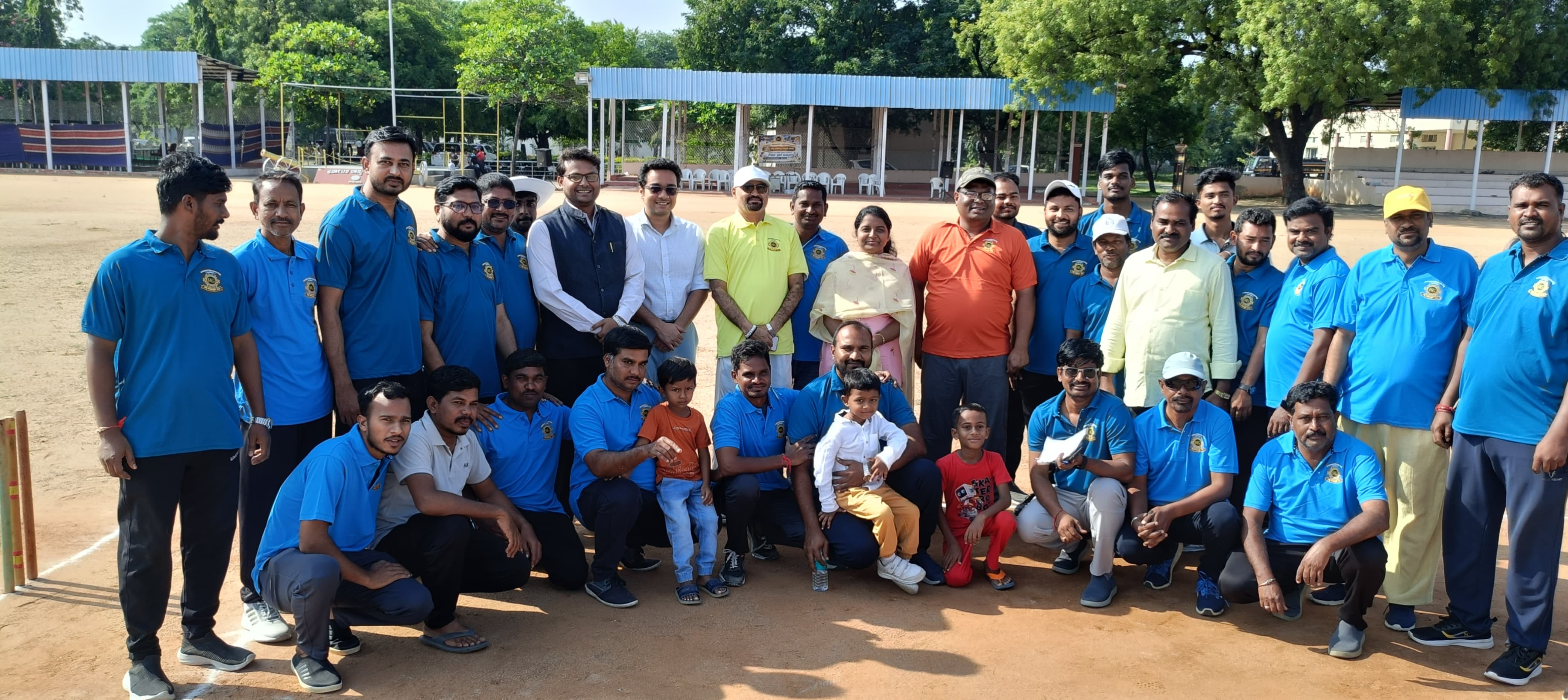 ಬೆಳ್ಳಿ ಮಹೋತ್ಸವ: ಪತ್ರಕರ್ತರು–ಅಧಿಕಾರಿಗಳ ಸೌಹಾರ್ದ ಕ್ರಿಕೆಟ್‌ಗೆ ಚಾಲನೆ