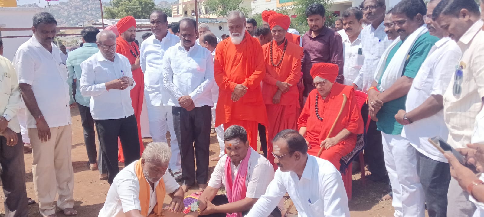 ₹1.50 ಕೋಟಿ ವೆಚ್ಚದ ಶ್ರೀ ಚನ್ನಬಸವೇಶ್ವರ ಕಲ್ಯಾಣ ಮಂಟಪಕ್ಕೆ ಶಂಕುಸ್ಥಾಪನೆ
