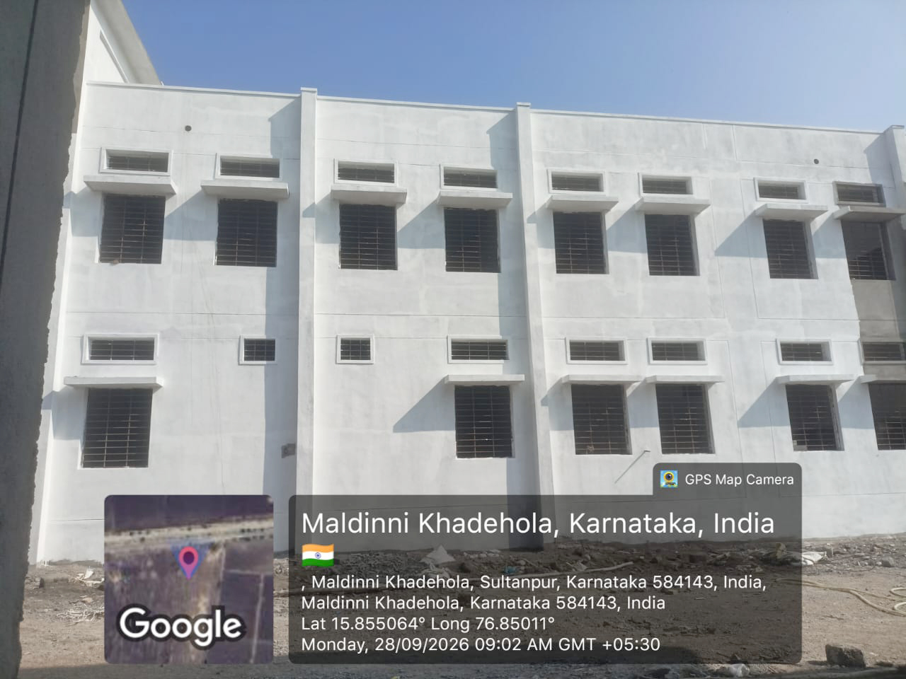 ಕಿತ್ತೂರು ರಾಣಿ ಚನ್ನಮ್ಮ ಶಾಲೆ ಕಟ್ಟಡ ಕಾಮಗಾರಿ ಕಳಪೆ: ಆರೋಪ