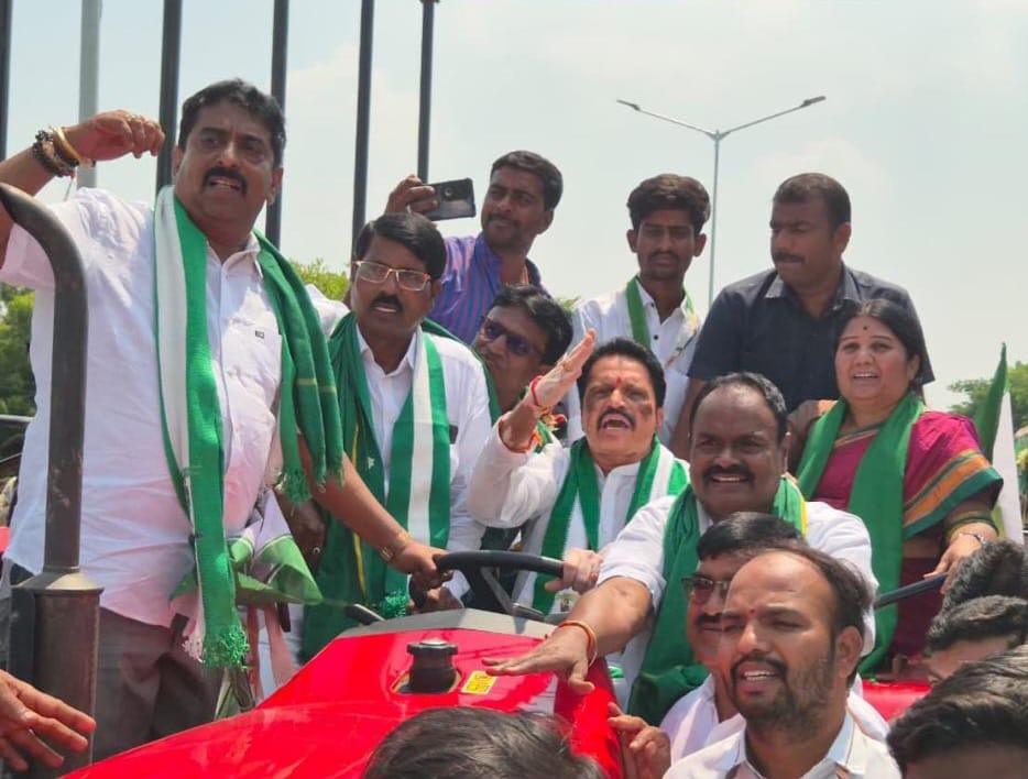 ಬರ ಪರಿಹಾರ, ಸಾಲಮನ್ನಾ, 12 ತಾಸು ವಿದ್ಯುತ್‌ಗೆ ಜೆಡಿಎಸ್ ಆಗ್ರಹ