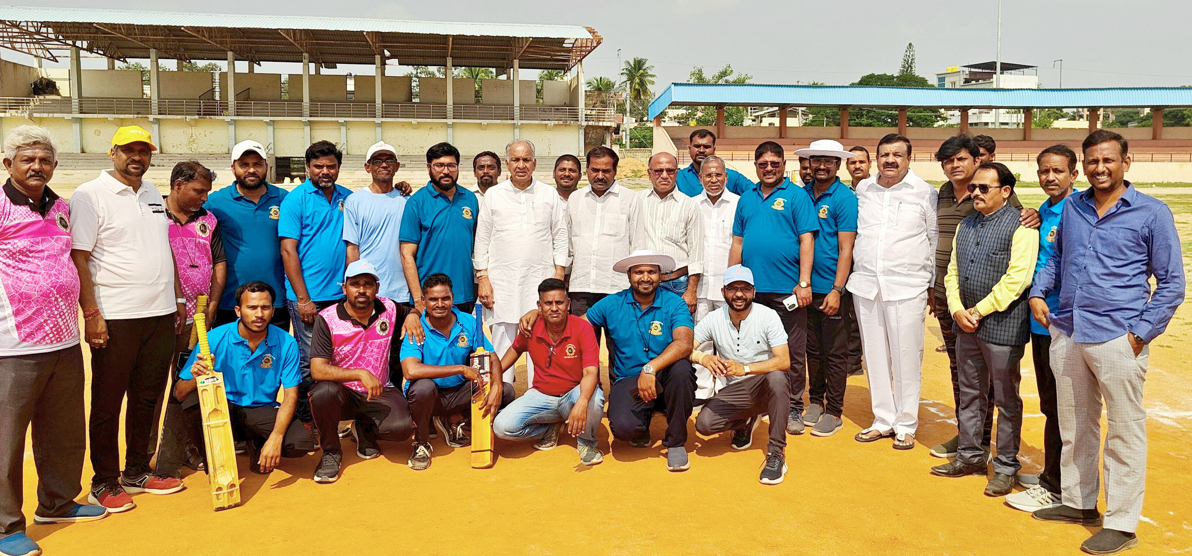 ರಾಯಚೂರು ರಿಪೋರ್ಟರ್ಸ್ ಗಿಲ್ಡ್ ಬೆಳ್ಳಿ ಮಹೋತ್ಸವ: ಕ್ರಿಕೆಟ್‌ನಲ್ಲಿ ರಾಯಚೂರು ತಂಡ ಚಾಂಪಿಯನ್