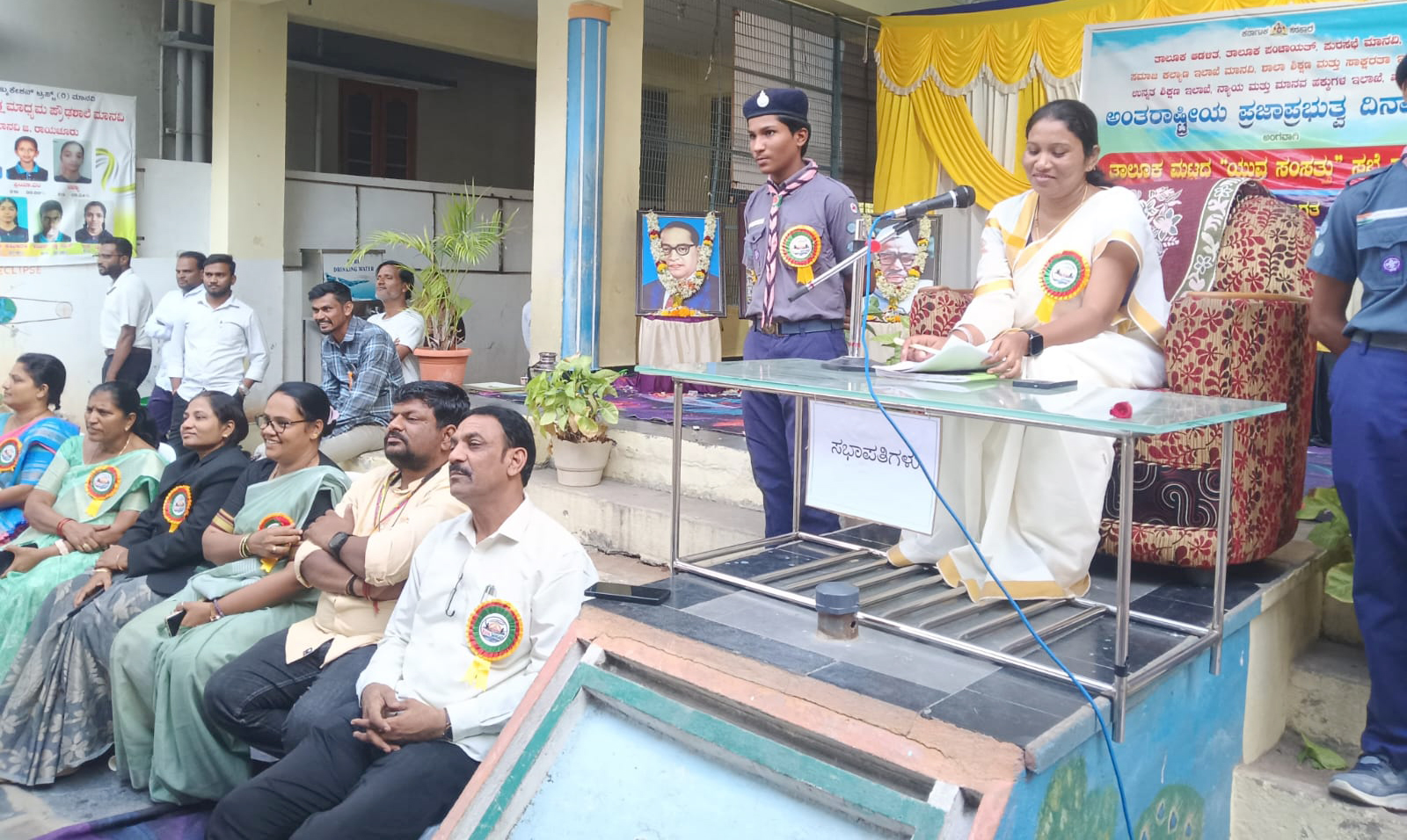 ಯುವ ಸಂಸತ್ತು ಮೂಲಕ ವಿದ್ಯಾರ್ಥಿಗಳಿಗೆ ಪ್ರಜಾಪ್ರಭುತ್ವದ ಪ್ರಾಯೋಗಿಕ ಪಾಠ