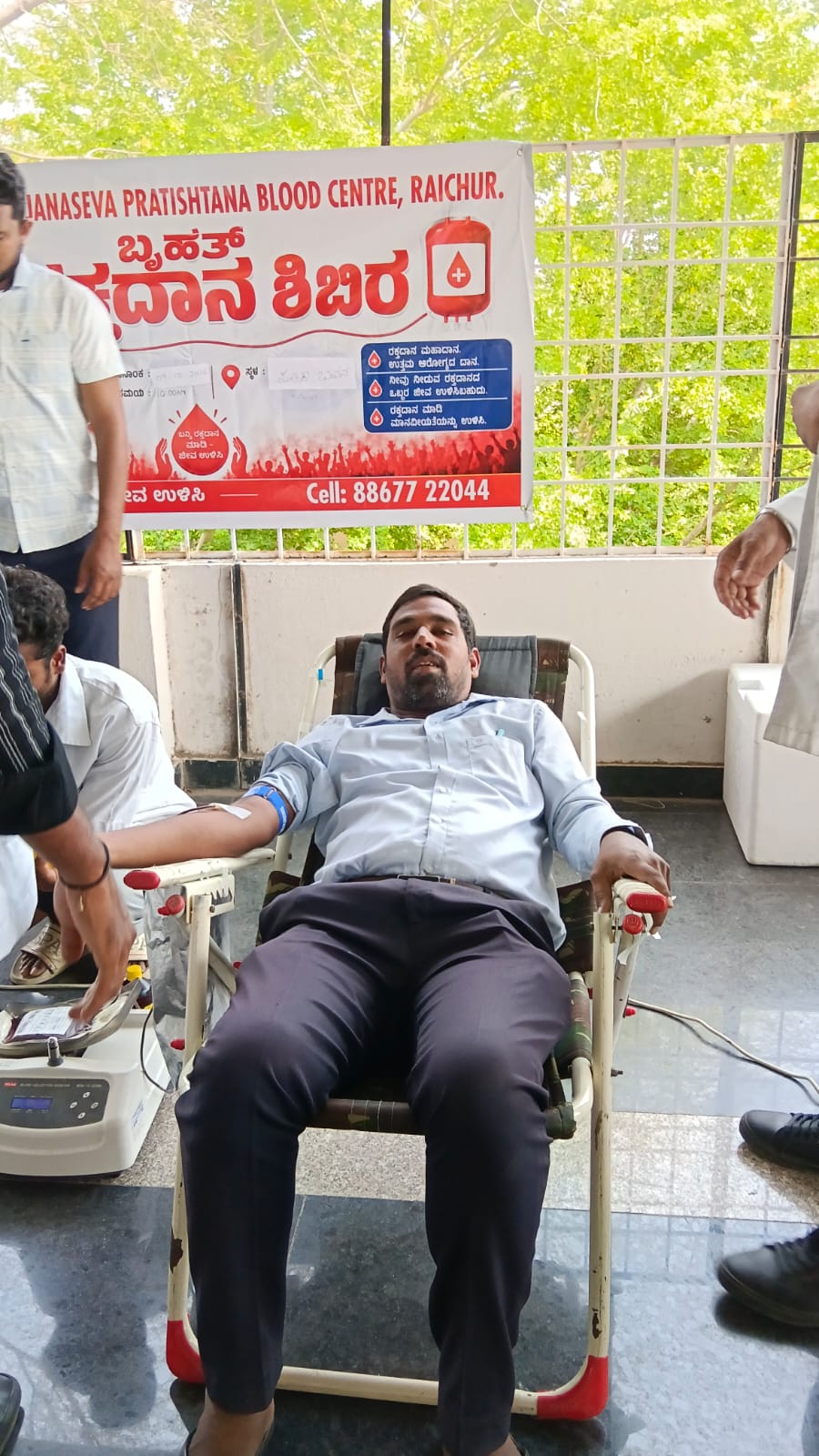 ರಿಪೋರ್ಟರ್ಸ್ ಗಿಲ್ಡ್ ಬೆಳ್ಳಿ ಮಹೋತ್ಸವ ಅಂಗವಾಗಿ ರಕ್ತದಾನ ಶಿಬಿರ: ಸಮಾಜಮುಖಿ ಕಾರ್ಯಕ್ಕೆ ಗಣ್ಯರ ಮೆಚ್ಚುಗೆ