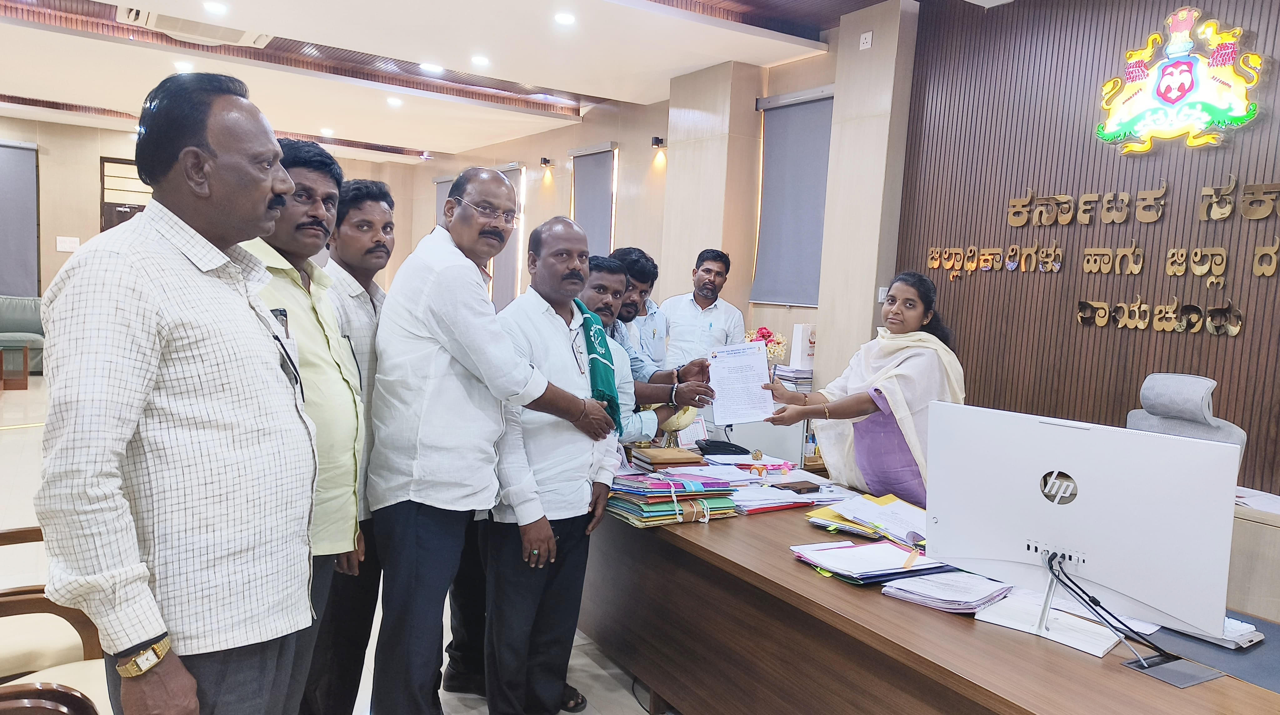ಶಾವಂತಗೇರಾ–ಹೇಮನಾಳ ಗ್ರಾಪಂ ಚುನಾವಣೆ ನಡೆಸಲು ಆಗ್ರಹ; ಜಿಲ್ಲಾಡಳಿತಕ್ಕೆ 15 ದಿನಗಳ ಗಡುವು