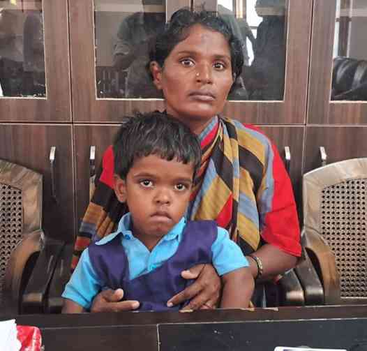 ಮಗನ ನಿಗೂಢ ಸಾವಿನ ಸತ್ಯಕ್ಕಾಗಿ ತಾಯಿಯ ನ್ಯಾಯದ ಹೋರಾಟ