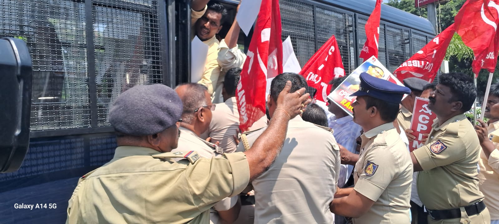 ಎಸ್‌ಐಆರ್ ರದ್ದತಿಗೆ ಆಗ್ರಹಿಸಿ ಸಿಪಿಐ(ಎಂಎಲ್) ಲಿಬರೇಶನ್‌ನಿಂದ ಜೈಲ್ ಭರೋ ಚಳವಳಿ