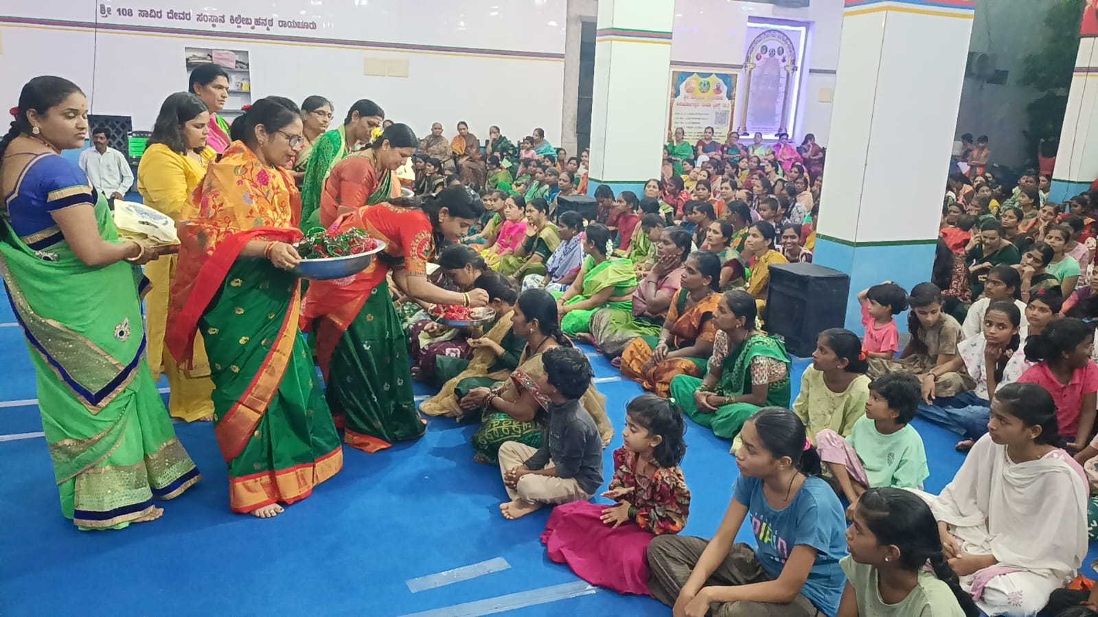 ಕಿಲ್ಲೇ ಬೃಹನ್ಮಠದಲ್ಲಿ ಶ್ರೀದೇವಿ ಪುರಾಣ ಪ್ರವಚನ, ನೂರಾರು ಮಹಿಳೆಯರಿಗೆ ಉಡಿ ತುಂಬುವ ಕಾರ್ಯಕ್ರಮ