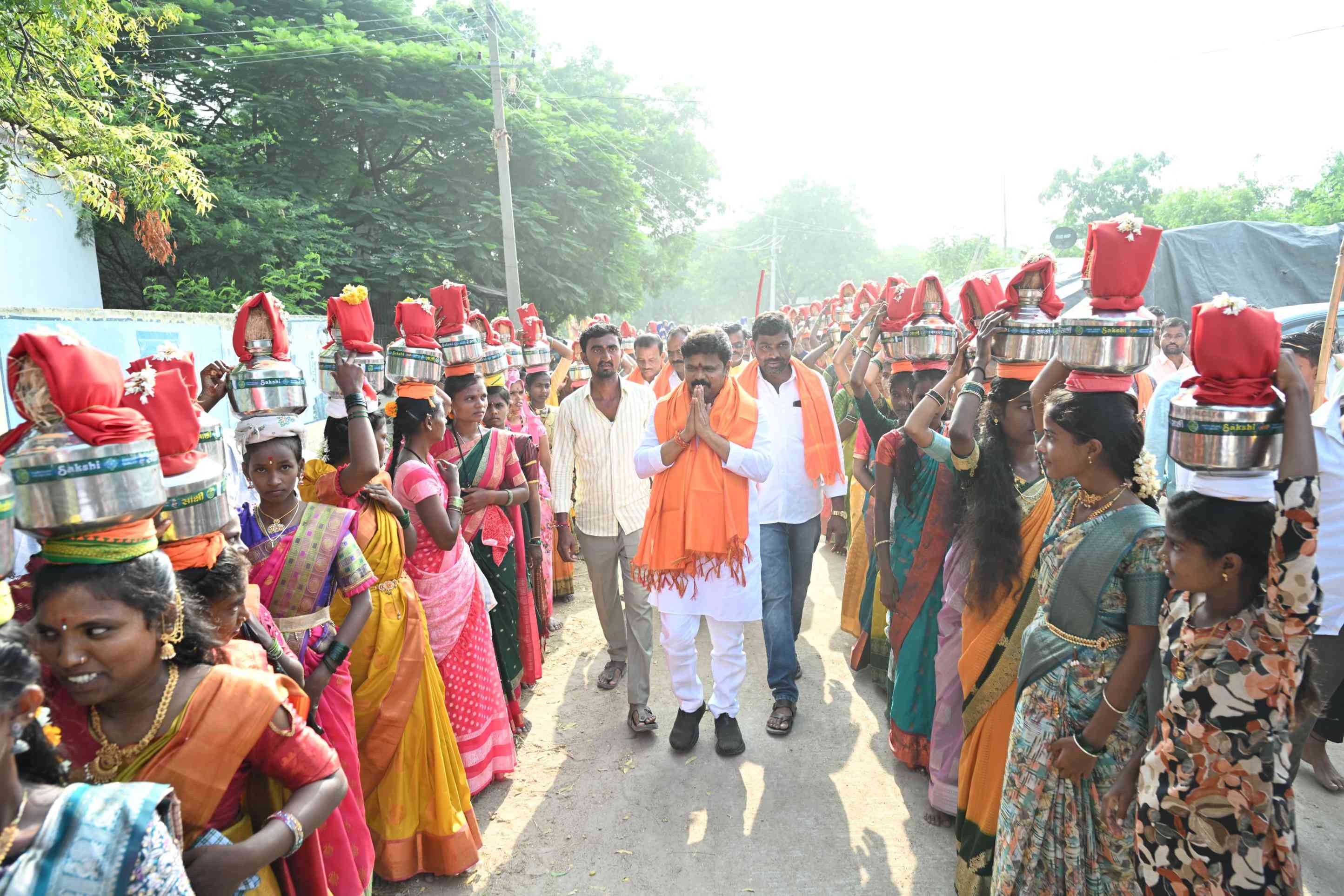 ದೇವಿ ಆರಾಧನೆ ಧರ್ಮ, ಸತ್ಯ ಮತ್ತು ಮಾನವೀಯ ಮೌಲ್ಯಗಳ ಸಂಕೇತ: ಶಾಸಕ ಬಸನಗೌಡ ದದ್ದಲ್