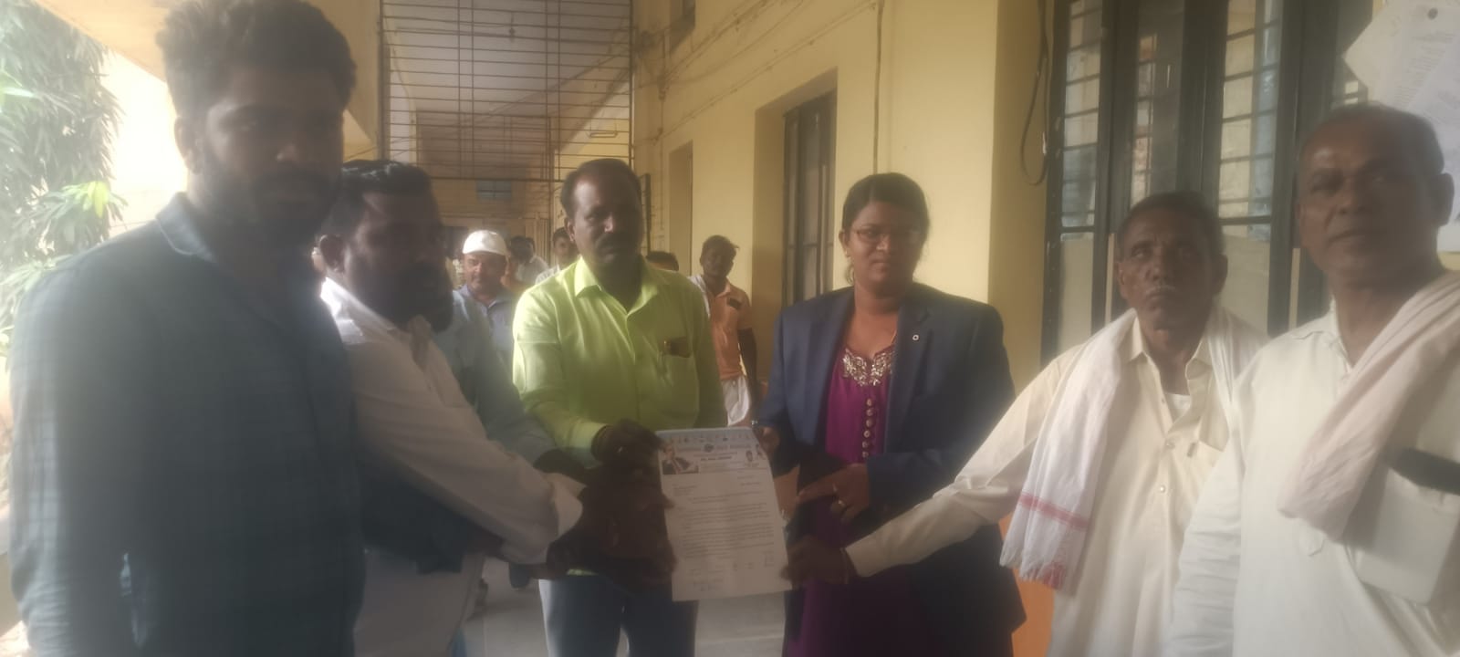 ಸಿಂದಗಿ ತಾಲ್ಲೂಕಿನಲ್ಲಿ ಅಕ್ರಮ ಮದ್ಯ ಮಾರಾಟಕ್ಕೆ ಕಡಿವಾಣ ಹಾಕಲು ಭೀಮರಾಜ ಸೇನೆ ಆಗ್ರಹ